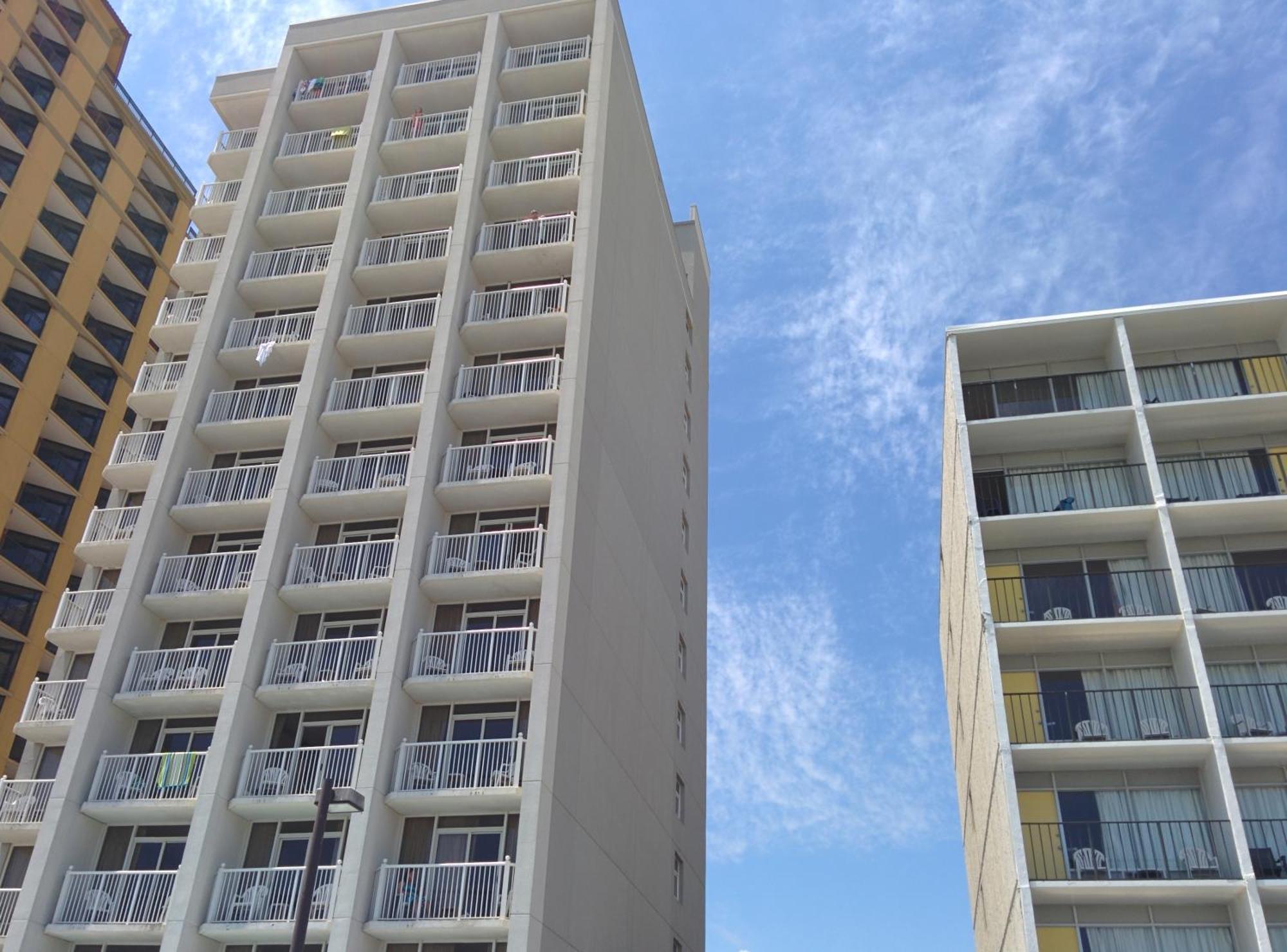 Отель Sea Dip Oceanfront Миртл-Бич Экстерьер фото